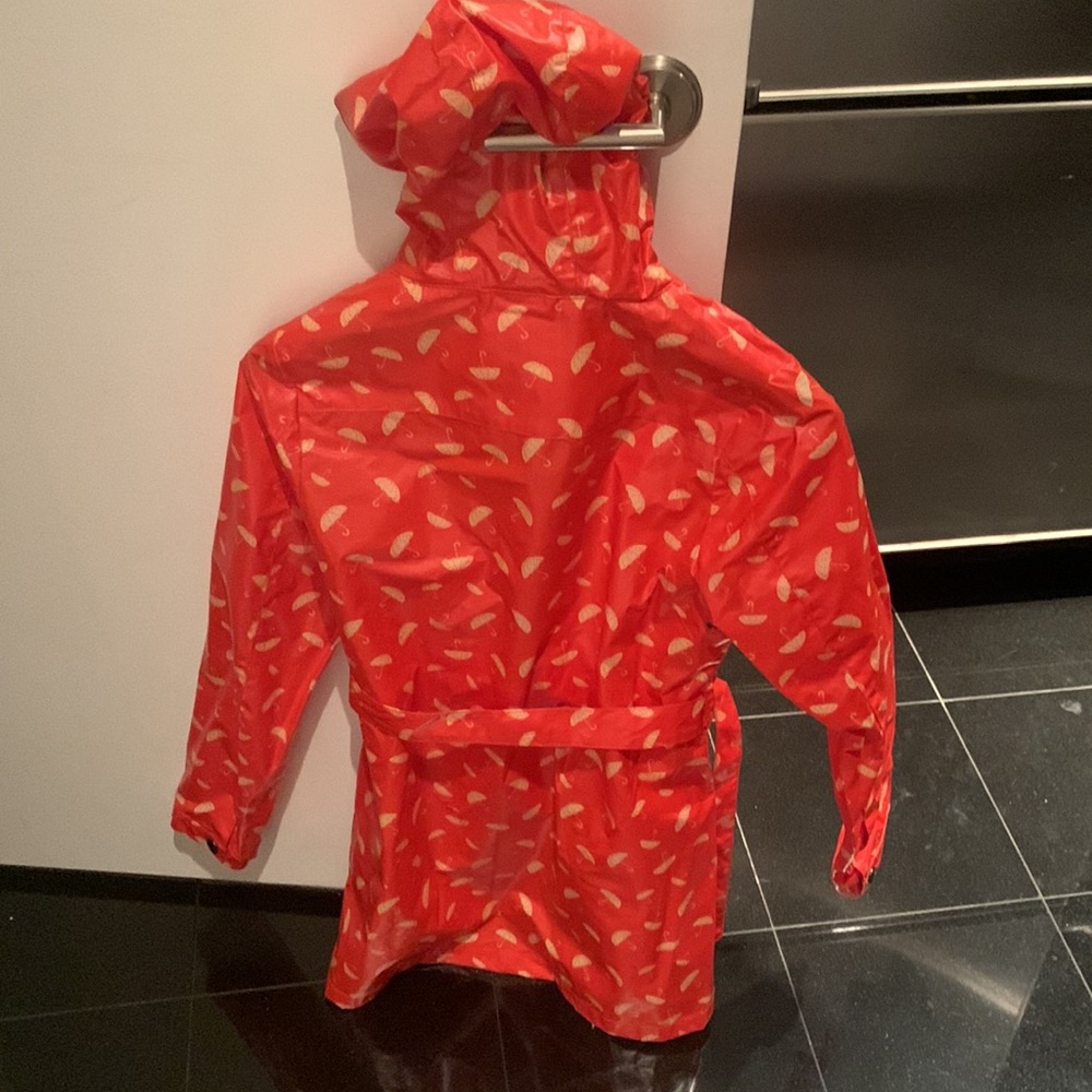 Rain coat - Picture 7 of 14